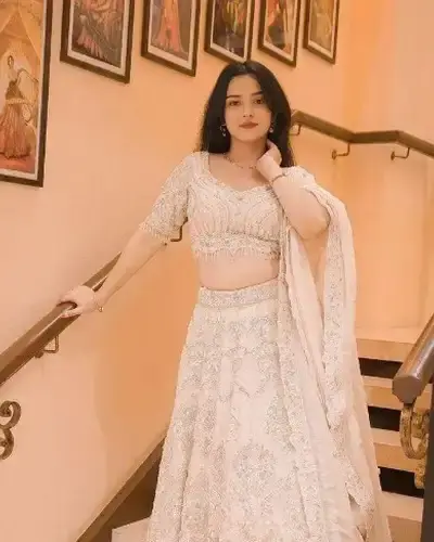 Escort Nawanshahr